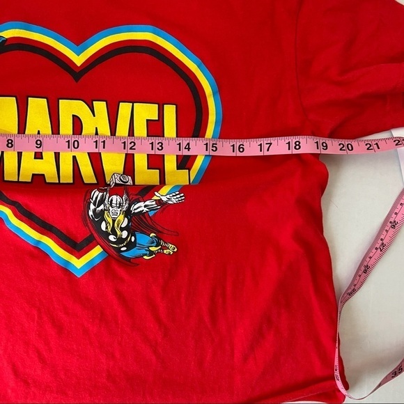 Marvel Crop top Medium NWT - Picture 5 of 7